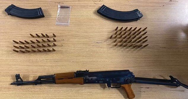 Зброя Халіда Мехдієва для вбивства Алінеджада. Фото: соцмережі