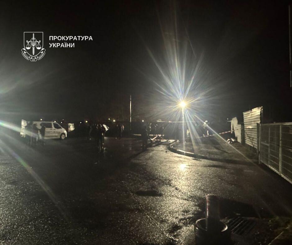Вибухи у Дарницькому районі Києва розслідують як теракт. Фото: прокуратура