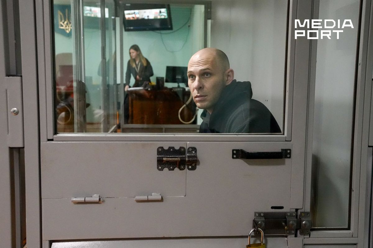 «Підневільний» вбивця: як у Харкові суди російського окупанта який брав участь у страті українців