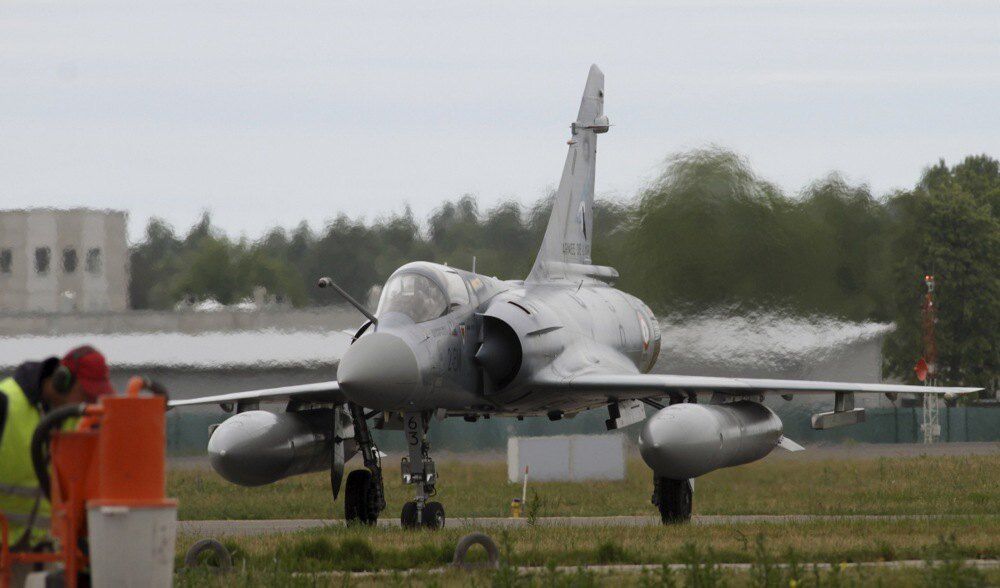 Реактивні винищувачі ВПС Франції <i>Mirage 2000-5</i> під час військових навчань в Естонії