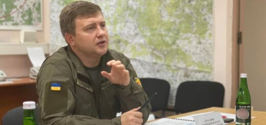Схема «Теща-Pro». Як ексміністр Коваль відбивається від НАЗК та шукає мільйони під матрацом