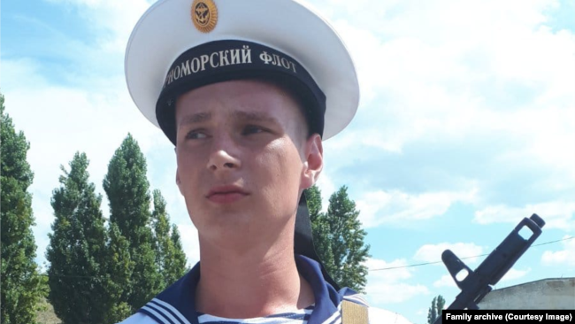 Леонід Савін