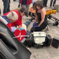 «А МИ ТУТ ПРИ ЧОМУ?». Смертельна відмова за п’ять хвилин від порятунку та ціна байдужості київської підземки