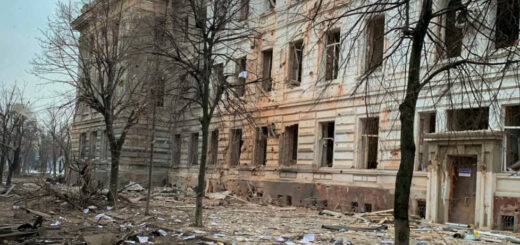 Харьковский апелляционный суд после обстрелов. Фото: пресс-служба Верховного суда