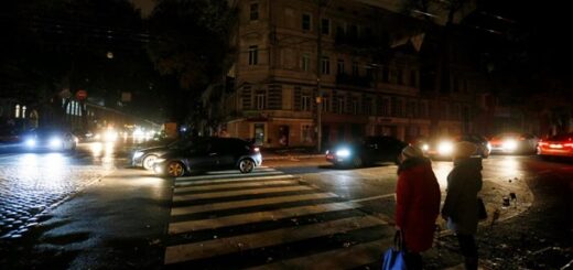 Через відключення світла в українських містах не працюють світлофори
