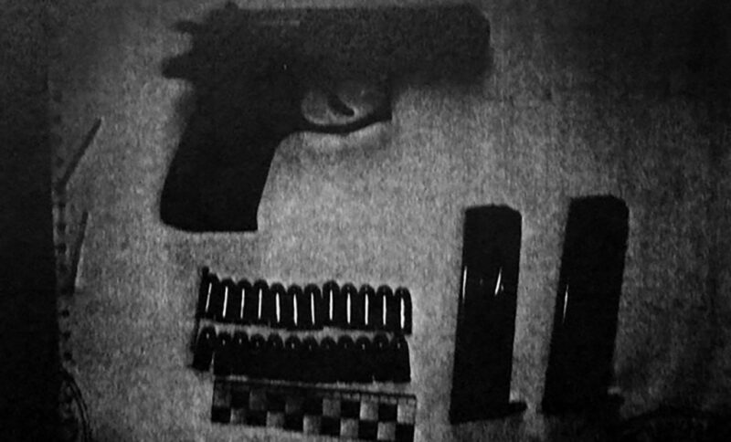 Пистолет «Чезет» (CZ калибра 9мм брауниг), из которого был убит Расул Халилов. Изъят при обыске в квартире Никиты Тихонова и Евгении Хасис. Фото из материалов дела
