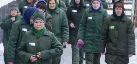 Об отправке на фронт российских женщин-заключенных: "К чему их готовили? Забирать трупы или в штурмовые бригады"