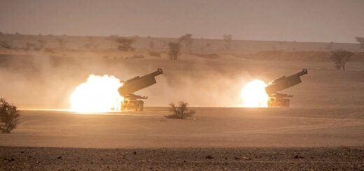 M142 HIMARS ведуть вогонь, ілюстративне фото з відкритих джерел