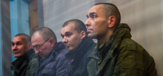 Як російських військових судили за катування учасників АТО