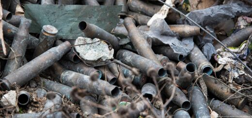 Війна в Україні: як боєприпаси отруюють ґрунти