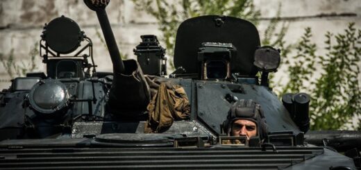 "Всеобъемлющее перемирие": соотношение потерь на Донбассе в последние дни лета