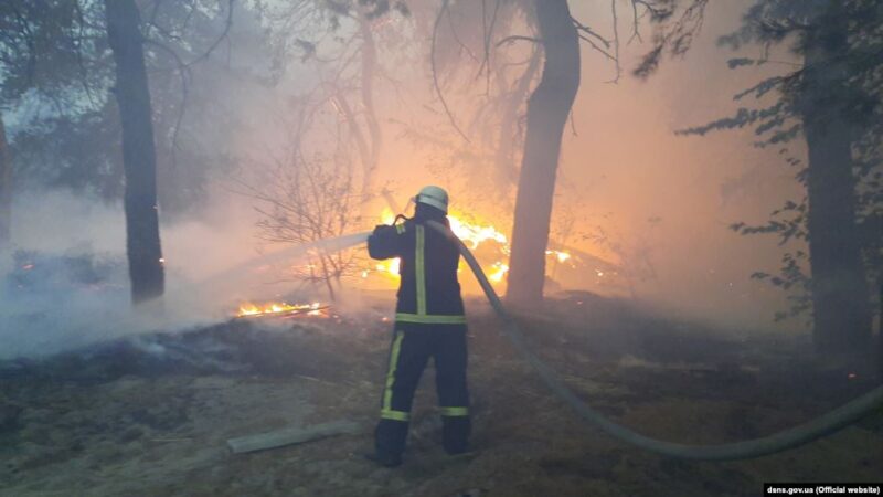 Вогонь на Луганщині