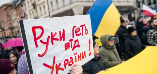 Протесты в Варшаве в поддержку Украины, 20 февраля 2022 год. Фото: Attila Husejnow/SOPA Images/LightRocket via Getty Images