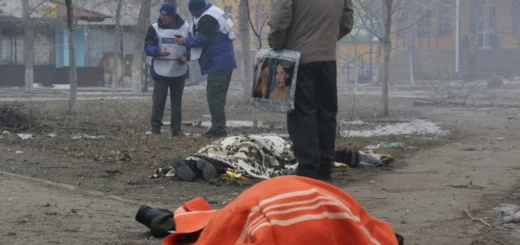 Миссия ОБСЕ фиксирует разрушения и жертвы на улицах микрорайона Восточный. По заключению, который обнародует СММ, огонь велся с оккупированной территории