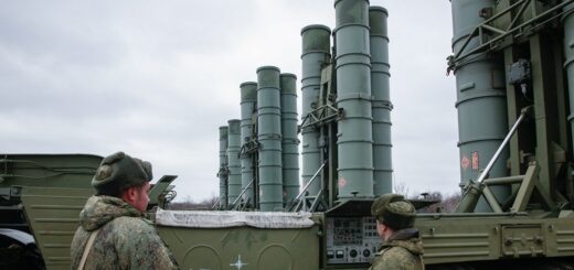 РФ на постіній основі використовує С-300 та С-400 для ударів по наземних цілях