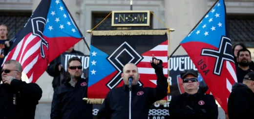 Культовая фигура фашизма: почему американские нацисты так любят Путина