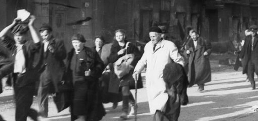 Мирне населення на Волі, серпень 1944 року. Джерело: Федеральний архів Німеччини