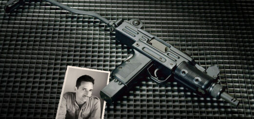 Узиэль Галь и его пистолет-пулемёт «Узи»