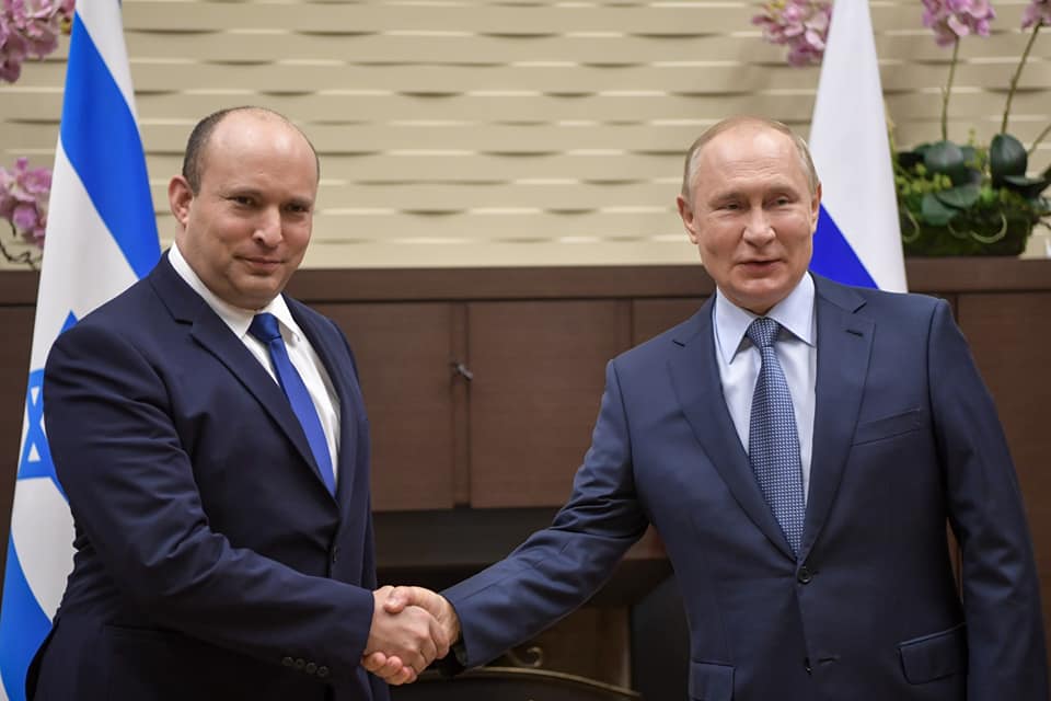 Премьер-министр Израиля Нафтали Беннет и президент россии путин