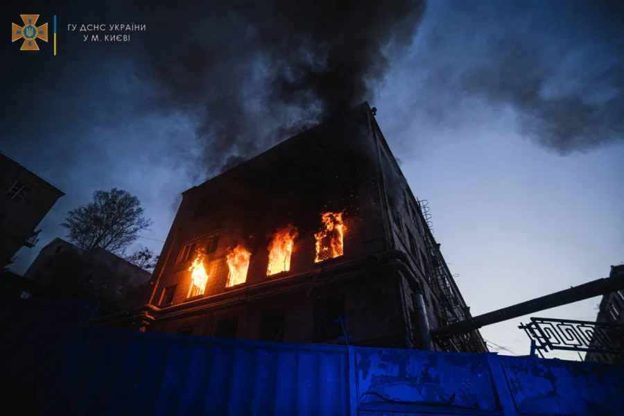Фото: Press service of the State Emergency Service of Ukraine/Handout via REUTERS