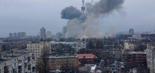 Якими ракетами путінська Росія обстрілює міста України