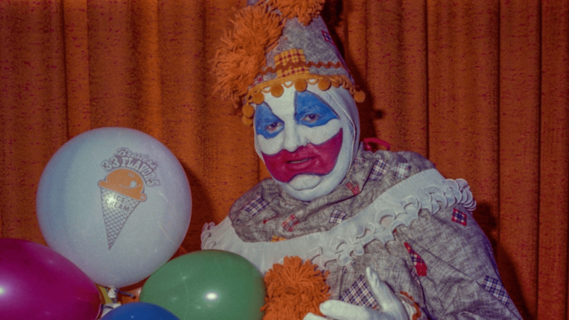 Джон Гейси в образе клоуна «Пого» Фото Peacock