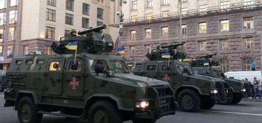 За час гібридної російської агресії Україна отримала допомогу у вигляді матеріальних засобів від 20 країн світу. Російська агресія змусила міжнародну спільноту активніше співпрацювати з Україною в сфері безпеки, зокрема і в наданні військової допомоги.