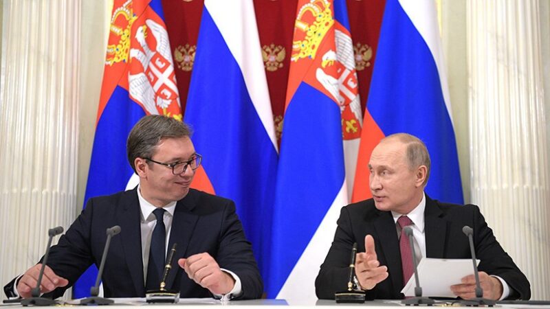 Как сербский президент Вучич во время войны балансирует между Россией и Западом