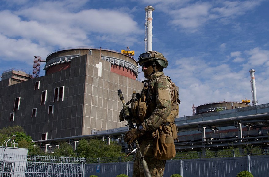 Как Россия терроризирует сотрудников Запорожской АЭС