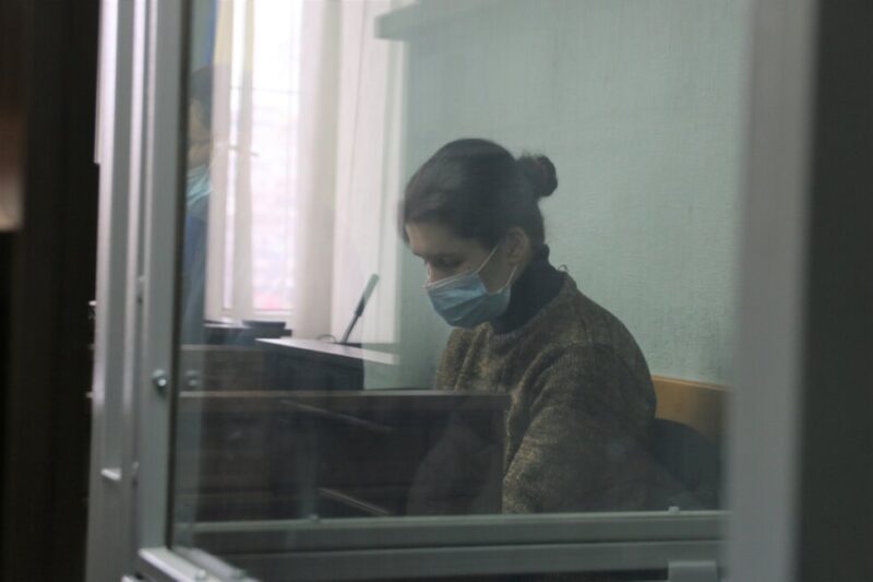 Обвиняемая в нападении на банк Анастасия Науменко в суде. Фото: Алексей Арунян, Ґрати