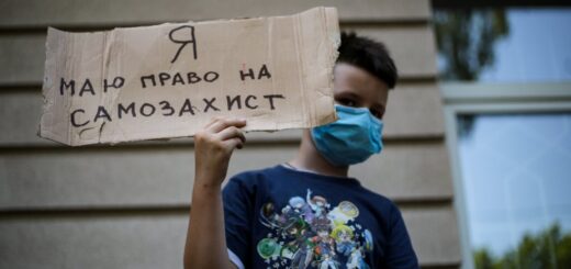 Акция в поддержку Сергея Стерненко и за право на самозащиту. Фото: Стас Юрченко, Ґрати