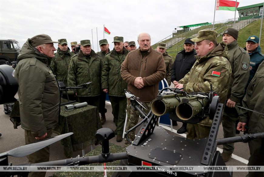 Не мирні “людзі”. Військовий потенціал армії агрофюрера та ймовірність нападу на Україну