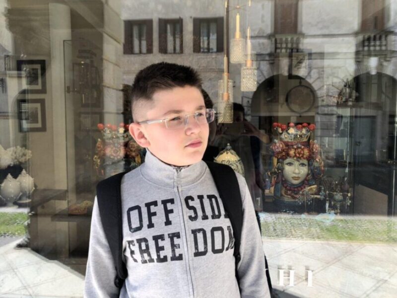 "Мы будем стоять за спинами их женщин и детей". Как 16-летний сын главы Запорожской райадминистрации пережил 90 дней в заложниках у оккупантов