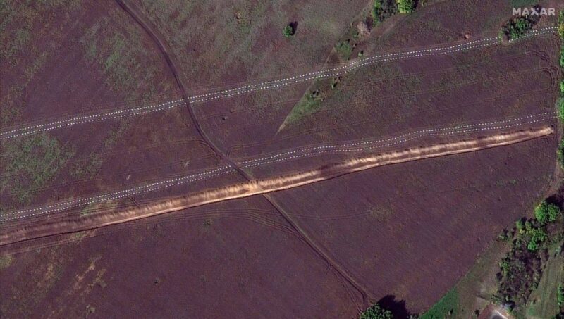 Спутниковый снимок оборудованной "Линии Вагнера" в Луганскрй области.