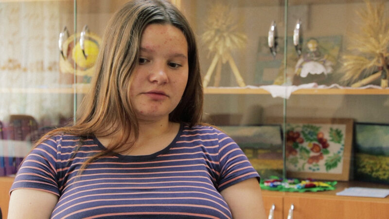 История беременной 16-летней девушки из Херсонской области, которую изнасиловал российский военный
